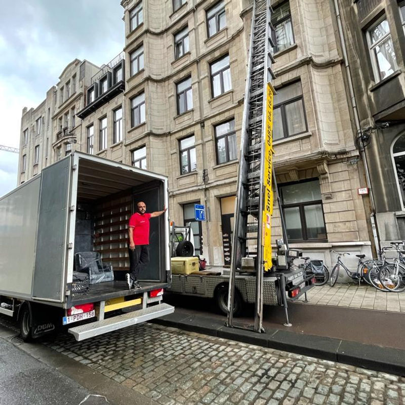Verhuizing met ladderlift in het centrum van Antwerpen